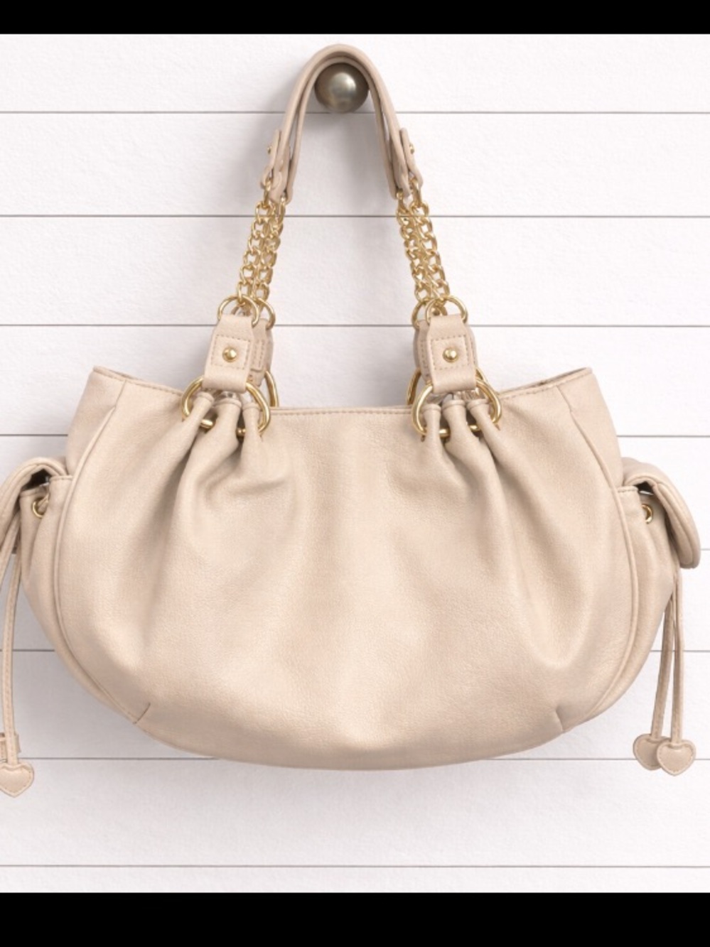 Juicy Couture Beige Shoulder Bag with Gold Hardware and Heart Charm - Picture 6 of 12